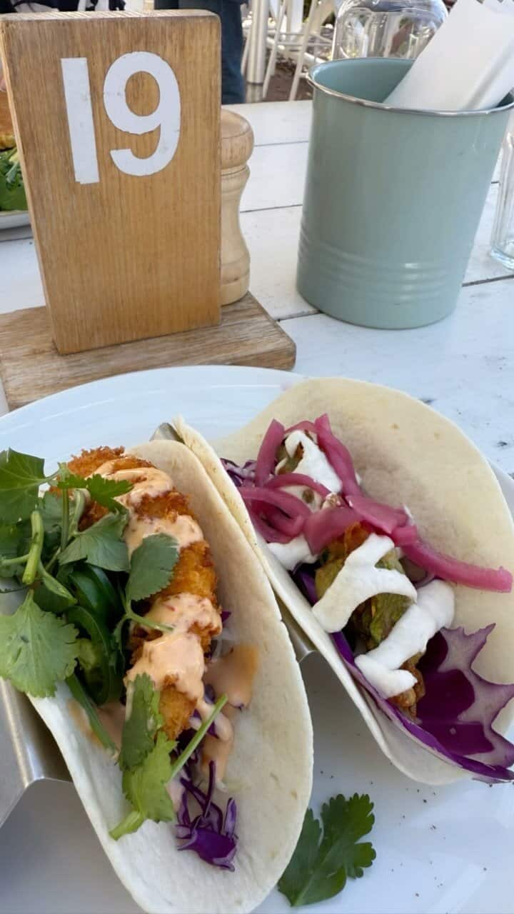 Sunday brunch overlooking the stunning blue ocean at Diggies Kiama blowhole point whilst admiring the warmth of the autumn sun 🫶🏻 

#oceanviewkiama #kiama #kiamansw #diggieskiama #blowhole #kiamablowhole #nswsouthcoast #kiamaaccommodation #oceanviews #getaway #holidays #oceanview #sundaylunch #southcoastnsw #travelmagazine #austtraveller #bestbeaches #blueocean #blowholepoint #diggies #southcoast #sundaybrunch #visitnsw #gerroa #minnamurra #bombo #gerringong #jamberoo #luxegetaways